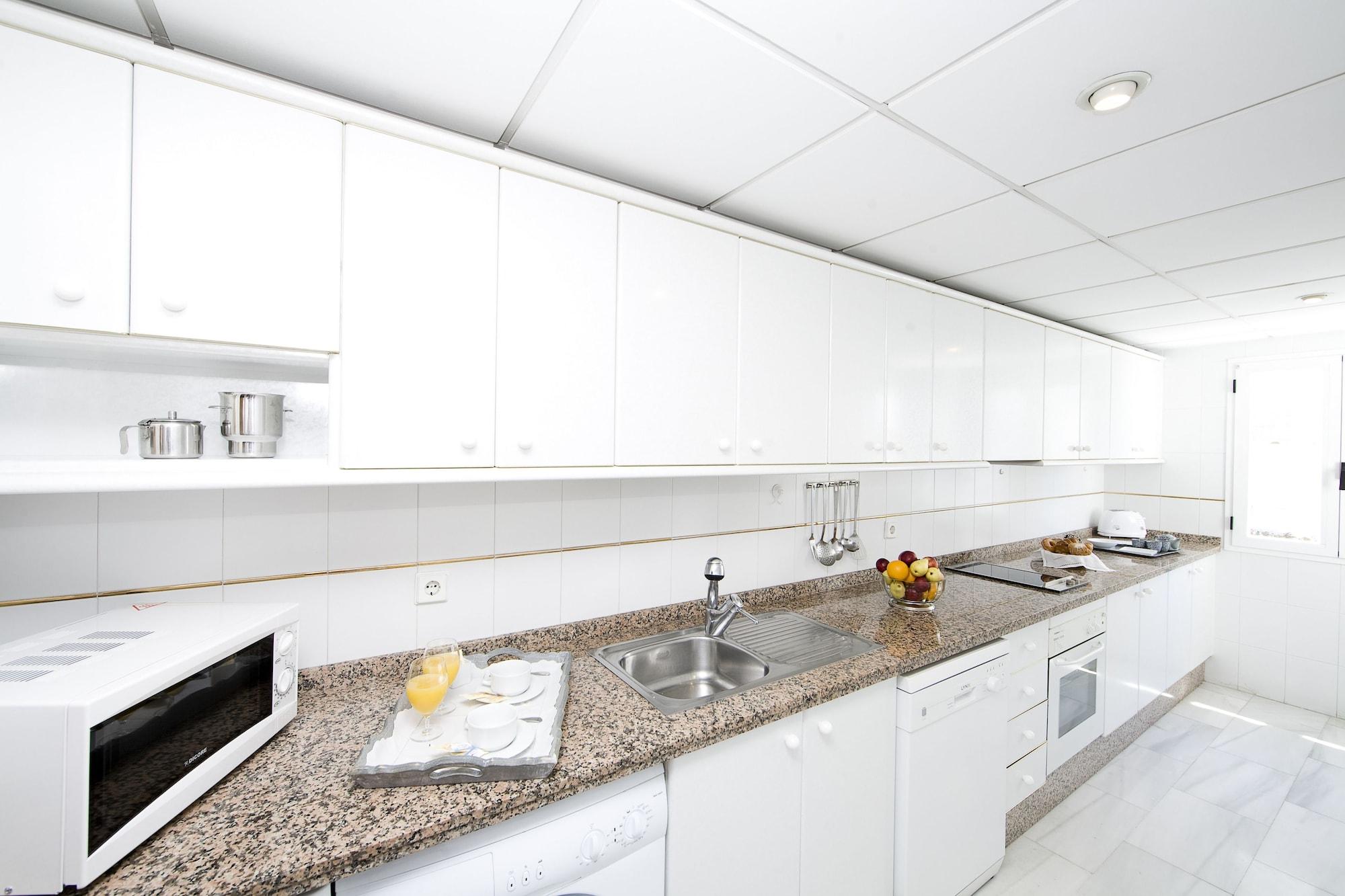 Monarque Sultan Hotel apartamentowy Marbella