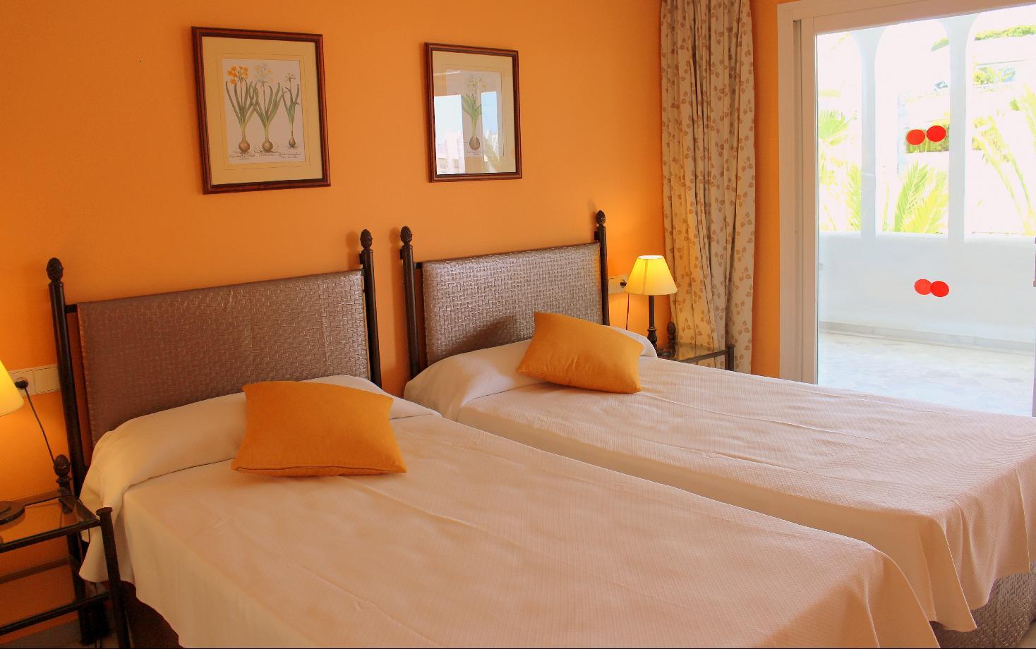 Monarque Sultan Aparthotel Marbella