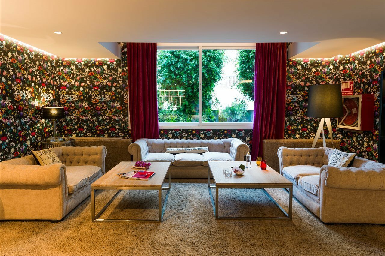 Monarque Sultan Aparthotel
